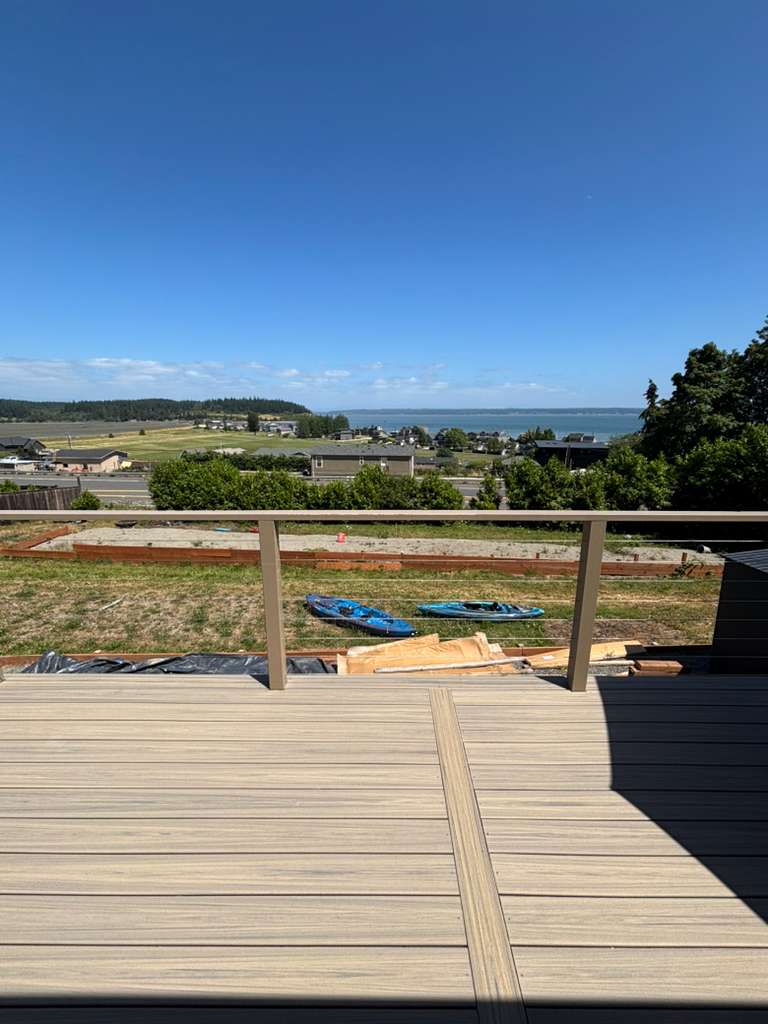 Water View Deck