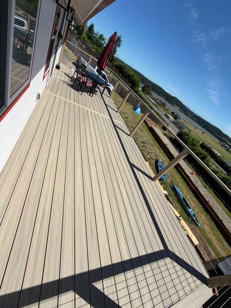 Composite Deck Build